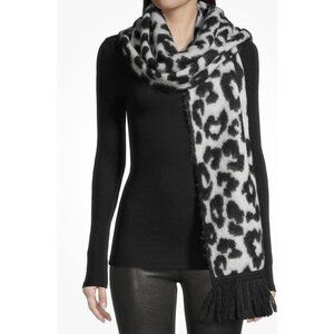 Jocelyn Scarf women Alpaca blend Blanket New NWT - Black / White leopard Print